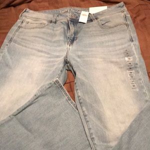 American eagle jeans sz 33w /16 regular, low rise